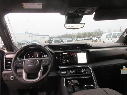 New 2026 GMC Sierra 1500 Denali image 17