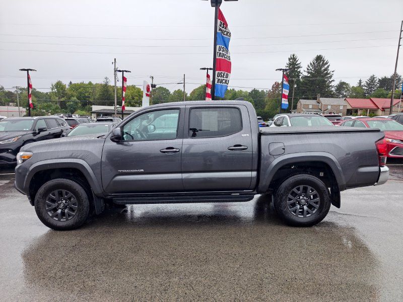 Used 2023 Toyota Tacoma SR5 AWD/4WD image 8