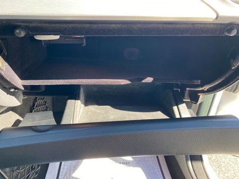 Used 2014 Mercedes-Benz C 300 4MATIC Sedan w/ Premium 1 Package image 32