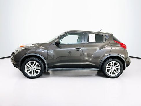 Used 2011 Nissan Juke SV AWD/4WD image 4