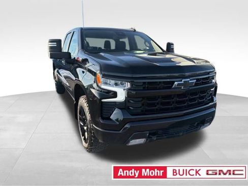 Used 2024 Chevrolet Silverado 1500 RST image 3