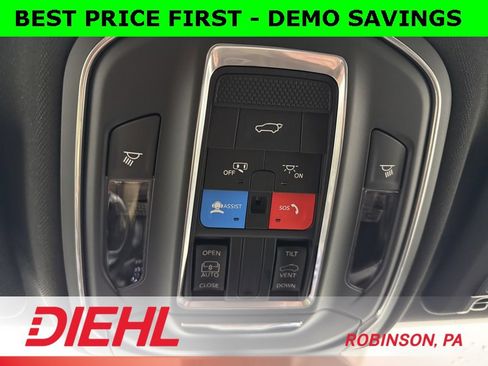 New 2026 Jeep Grand Cherokee Laredo image 32