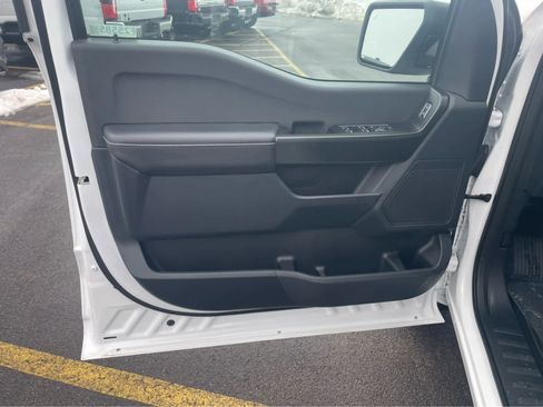 Used 2025 Ford F150 STX w/ Equipment Group 200A image 13