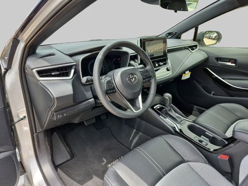 Used 2024 Toyota Corolla XSE FWD image 9