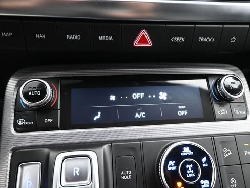 Certified 2023 Hyundai Palisade Calligraphy image 25