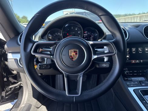 Used 2017 Porsche 718 Boxster RWD image 14