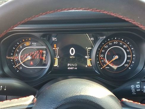 Used 2024 Jeep Wrangler Unlimited Rubicon image 20