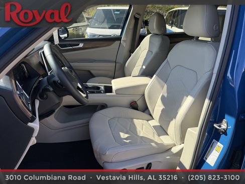 Certified 2025 Volkswagen Atlas SE image 15