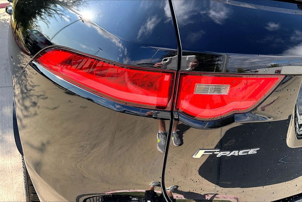 Used 2020 Jaguar F-PACE Premium AWD/4WD image 36