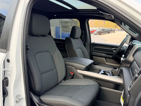 New 2026 RAM 1500 Big Horn AWD/4WD image 22