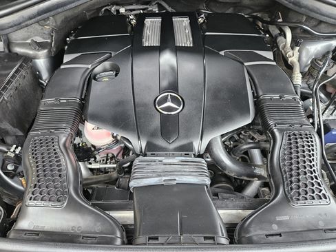 Used 2019 Mercedes-Benz GLS 450 4MATIC image 27