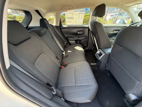 New 2026 Honda HR-V LX image 33