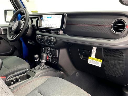 New 2026 Jeep Wrangler Unlimited Rubicon image 6