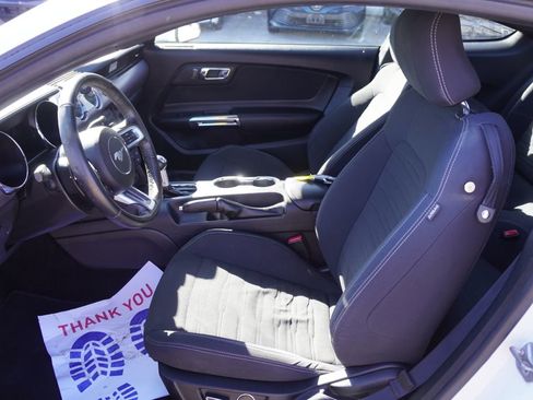 Used 2017 Ford Mustang EcoBoost image 15