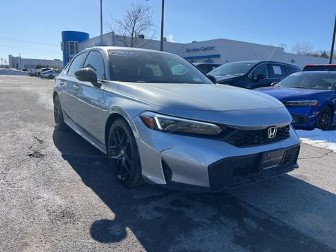 Used 2025 Honda Civic Sport image 7