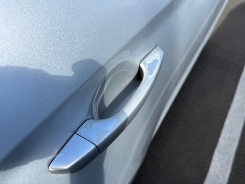 Used 2018 Hyundai Elantra SEL FWD image 21