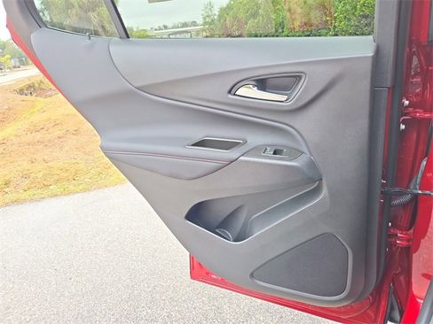 Certified 2024 Chevrolet Equinox RS w/ RS Leather Package image 10