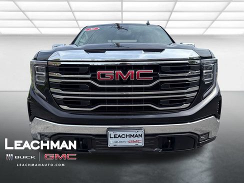 Certified 2026 GMC Sierra 1500 SLT AWD/4WD image 10