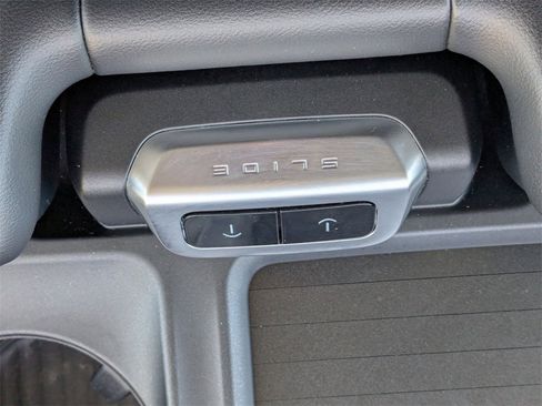 Used 2025 Ford Expedition Max Platinum image 34