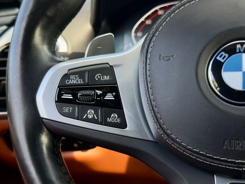 Used 2023 BMW 840i xDrive Convertible AWD/4WD image 34