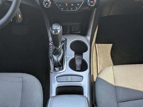 Used 2018 Chevrolet Cruze LT w/ RS Package image 17