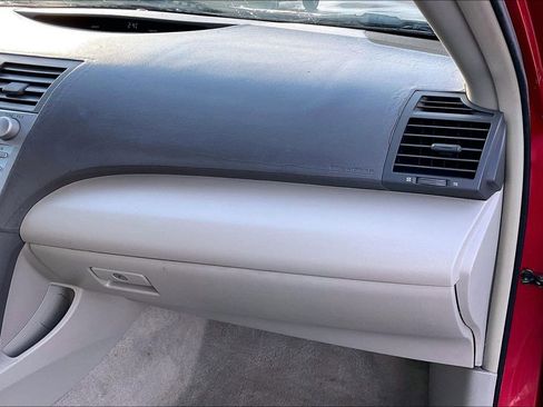 Used 2007 Toyota Camry LE image 19