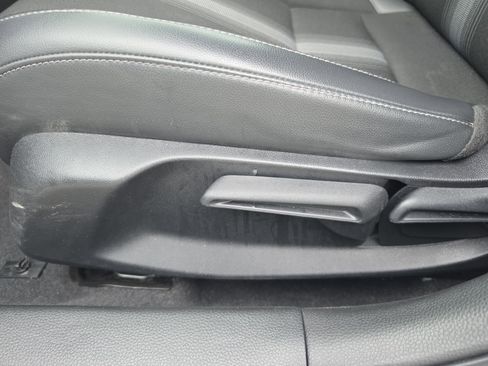 Used 2022 Honda Civic Sport image 11