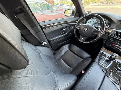 Used 2013 BMW 550i Sedan image 27