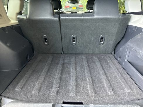 Used 2016 Jeep Compass High Altitude image 14