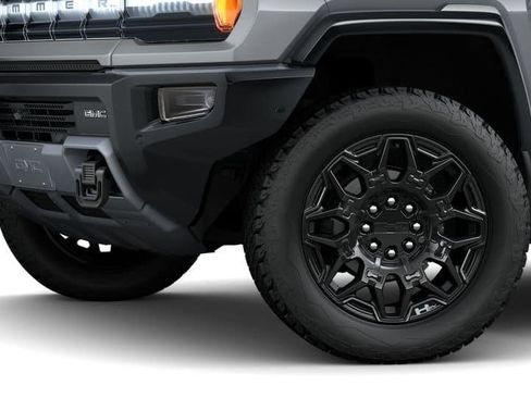 New 2025 GMC Hummer EV 3X w/ LPO, Roof Cross Rail Package image 86