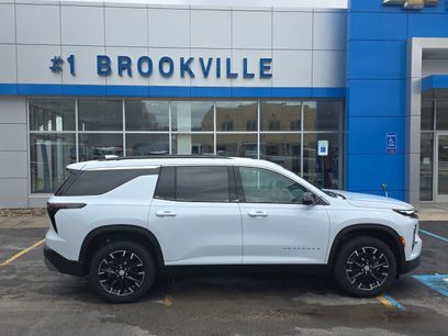 New 2026 Chevrolet Traverse LT w/ Sun and Wheel Package
