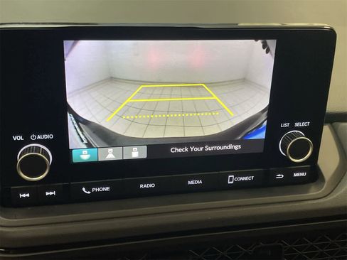 Used 2025 Honda Accord LX image 3