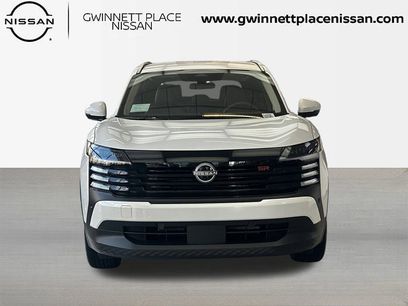 New 2025 Nissan Kicks SR