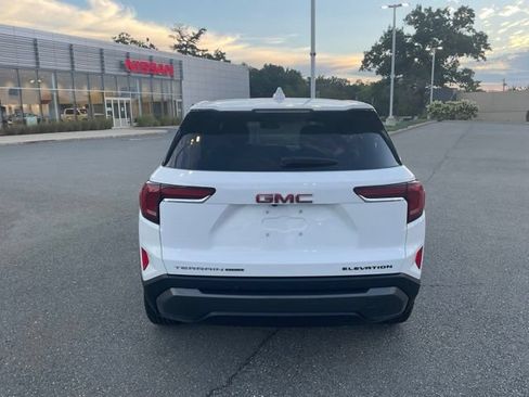 Used 2026 GMC Terrain Elevation AWD/4WD image 5