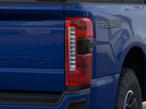 New 2026 Ford F250 Lariat w/ Tremor Off-Road Package AWD/4WD image 21