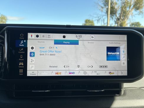 New 2026 Jeep Gladiator Sport image 26