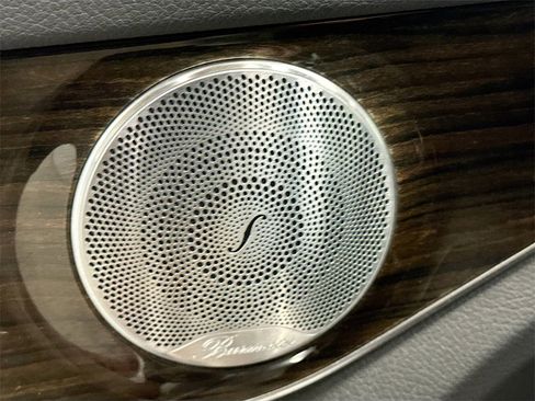 Used 2015 Mercedes-Benz C 300 4MATIC Sedan image 20