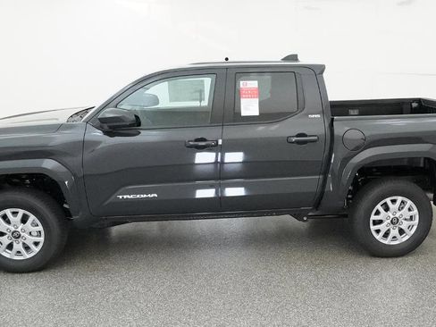 New 2026 Toyota Tacoma SR5 RWD image 6