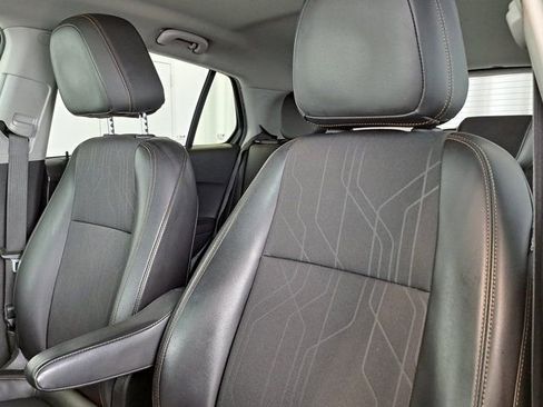 Used 2019 Chevrolet Trax LT w/ LT Convenience Package FWD image 22