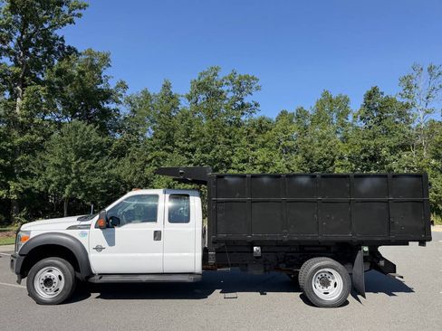 Used 2016 Ford F550 4x4 SuperCab Super Duty image 2