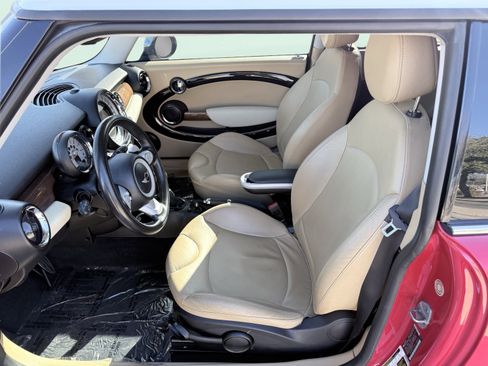 Used 2010 MINI Cooper S w/ Premium Pkg image 16