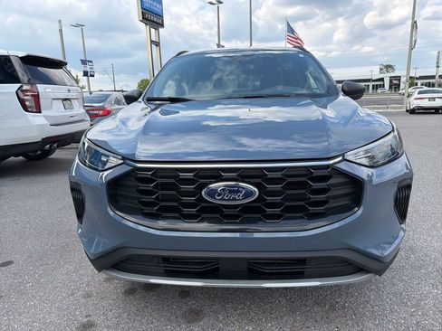 Used 2025 Ford Escape ST-Line image 8