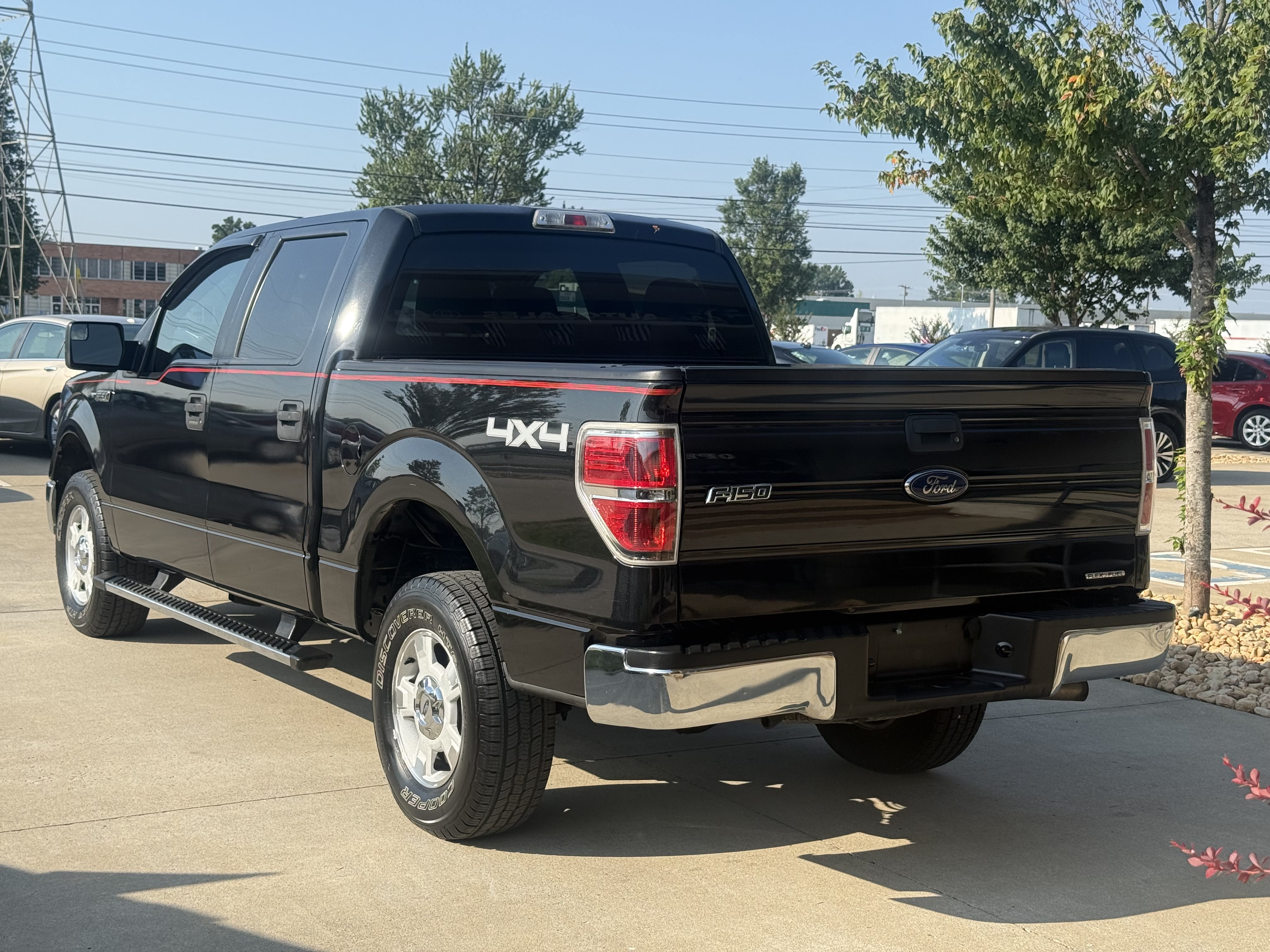 Used 2014 Ford F150 XLT AWD/4WD image 5