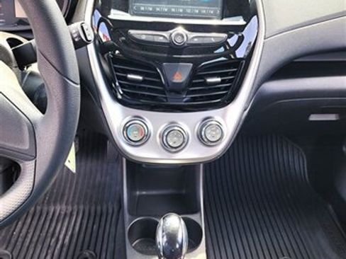 Used 2017 Chevrolet Spark LS image 17