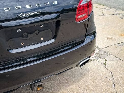 Used 2014 Porsche Cayenne Diesel AWD/4WD image 15
