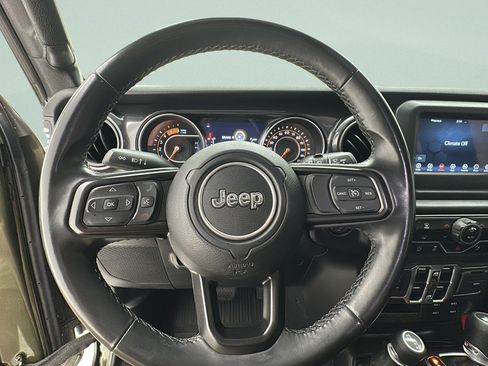 Used 2021 Jeep Wrangler Unlimited Sport AWD/4WD image 15