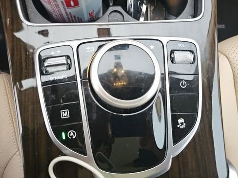 Used 2019 Mercedes-Benz GLC 300 image 15