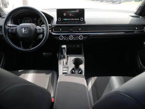 Used 2025 Honda Civic Sport image 17