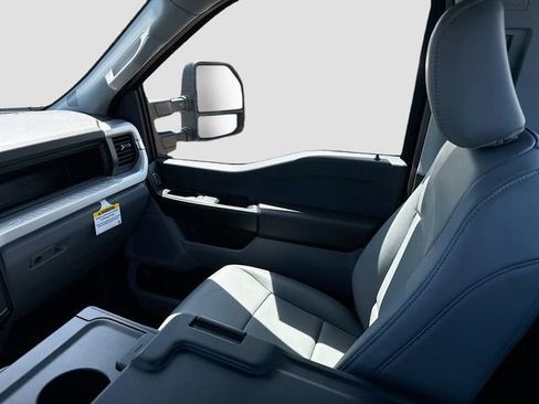 New 2025 Ford F250 XL w/ XL Driver Assist Package AWD/4WD image 21