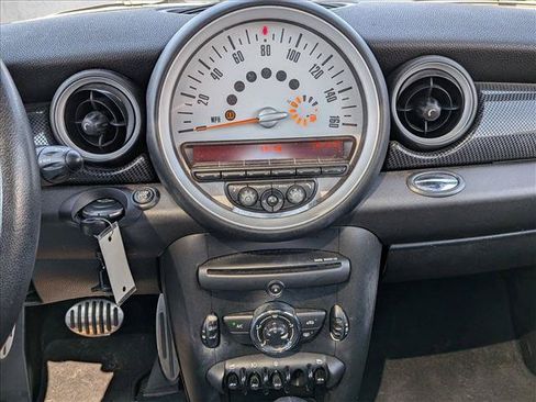 Used 2013 MINI Cooper S FWD image 11